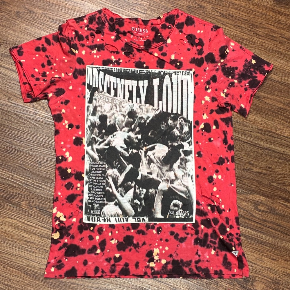 Guess Infinitely Loud Distressed Bleach Splatter Graphic T-Shirt Men's M Red